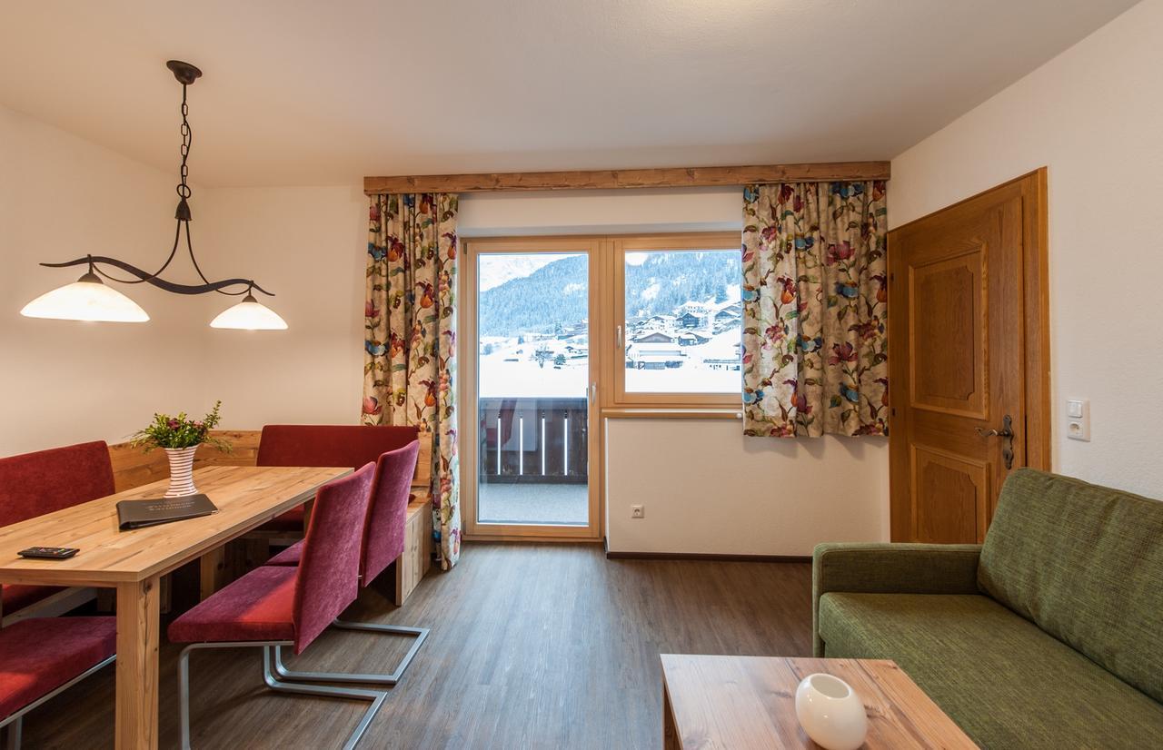 Ferienhaus Larinmos Lermoos Exteriör bild