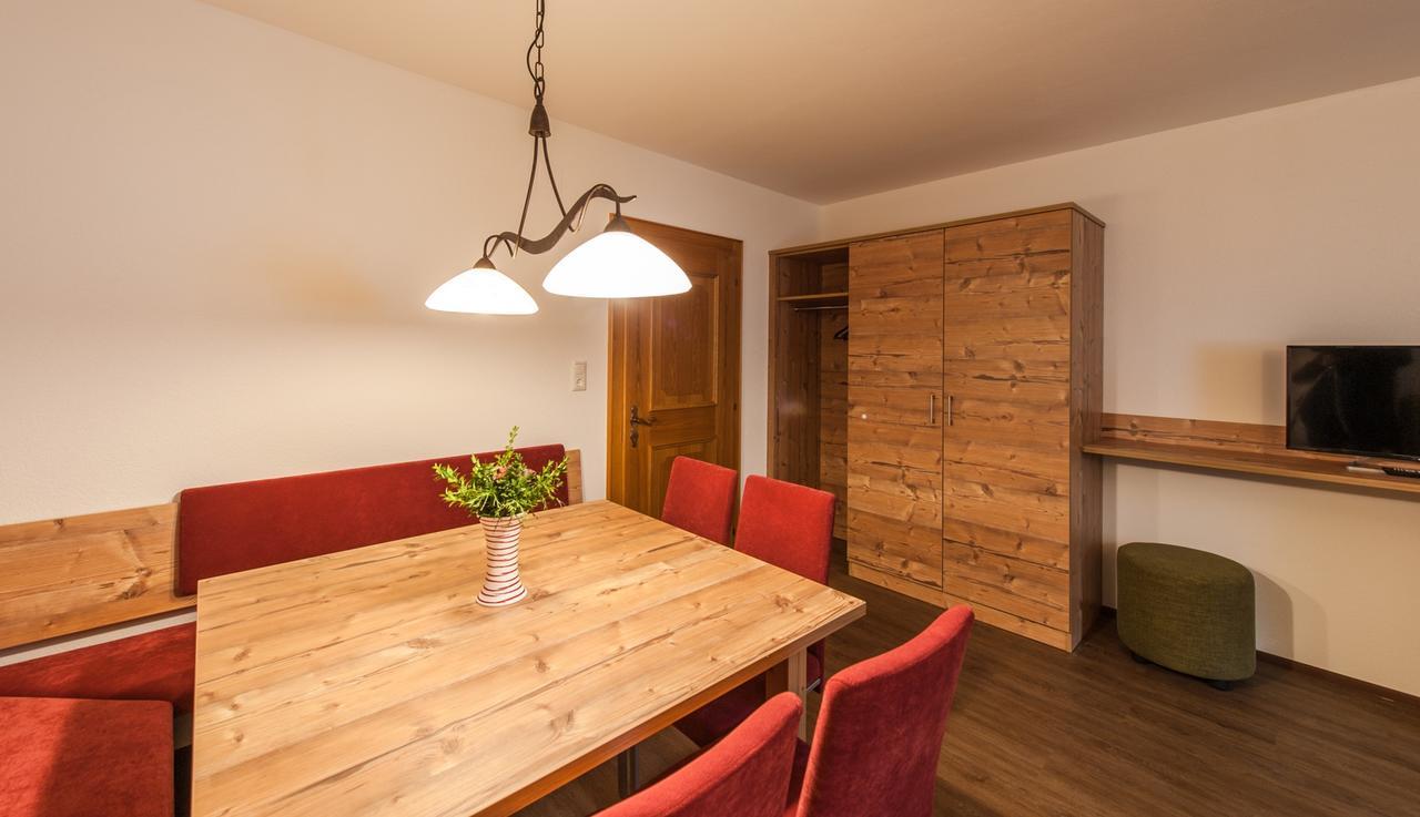 Ferienhaus Larinmos Lermoos Exteriör bild